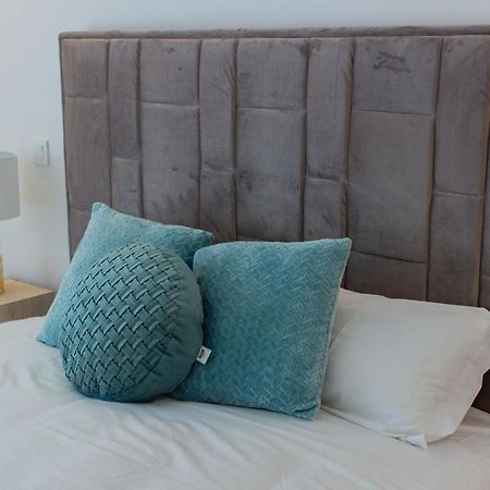 Stunning Apartment W/ Free Parking By Lovelystay 포르투 외부 사진