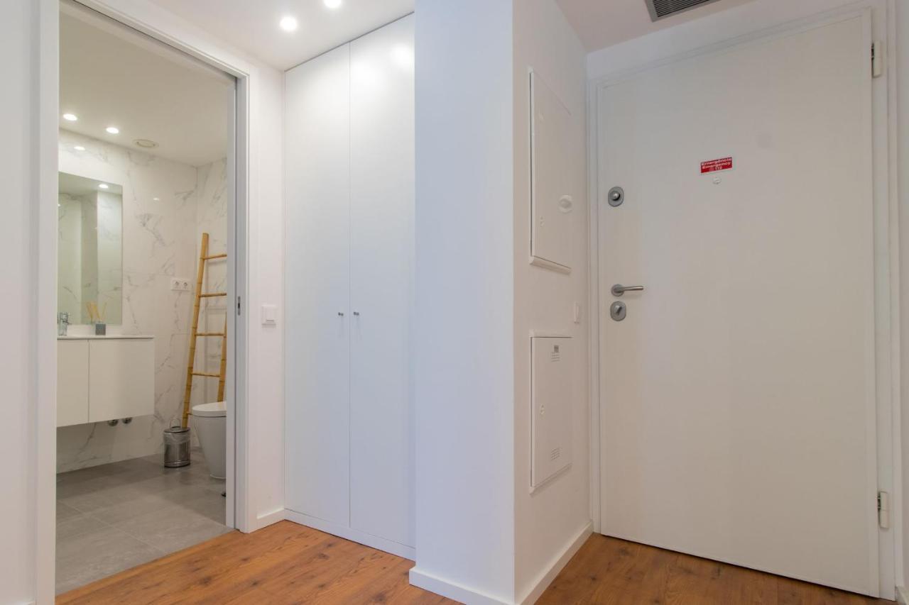 Stunning Apartment W/ Free Parking By Lovelystay 포르투 외부 사진